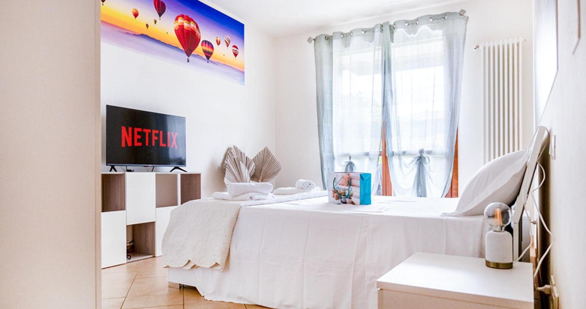 Oleandro Apartment - Featuring A Private Garden And Access To 5 Pools Desenzano del Garda Exteriér fotografie